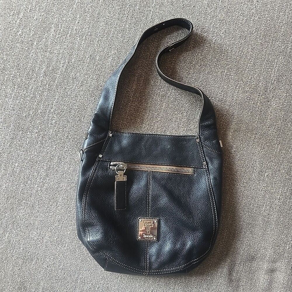 Tignanello Black Leather Shoulder Purse Y2k Chunky Hardware Pebble Leather
